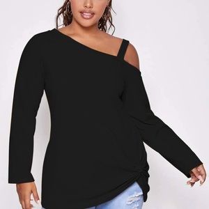 Plus Asymmetrical Neck Twist Hem Solid Tee